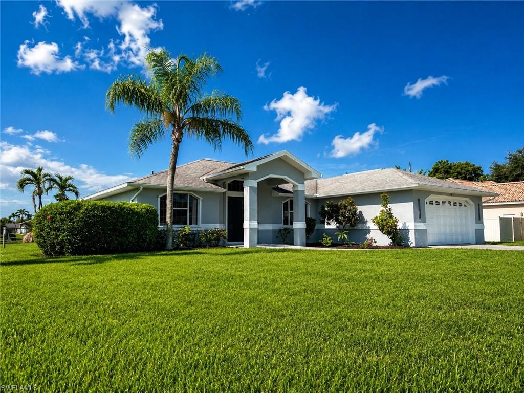 CAPE CORAL - Residential