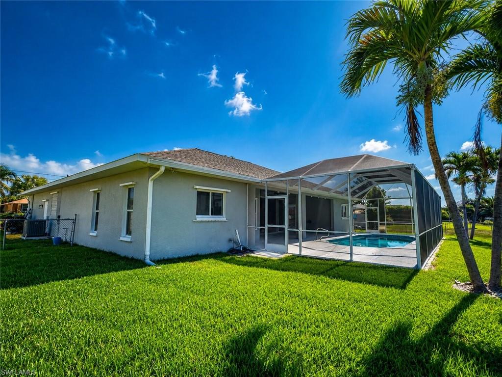 CAPE CORAL - Residential