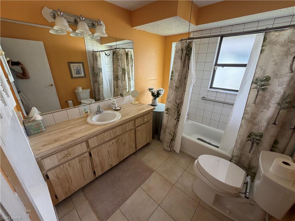 GOLDEN GATE CITY - Residential