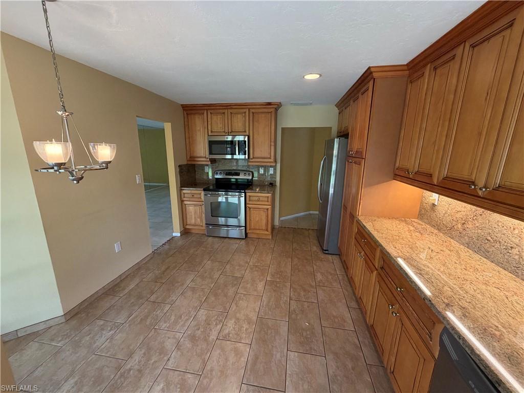 GOLDEN GATE CITY - Residential