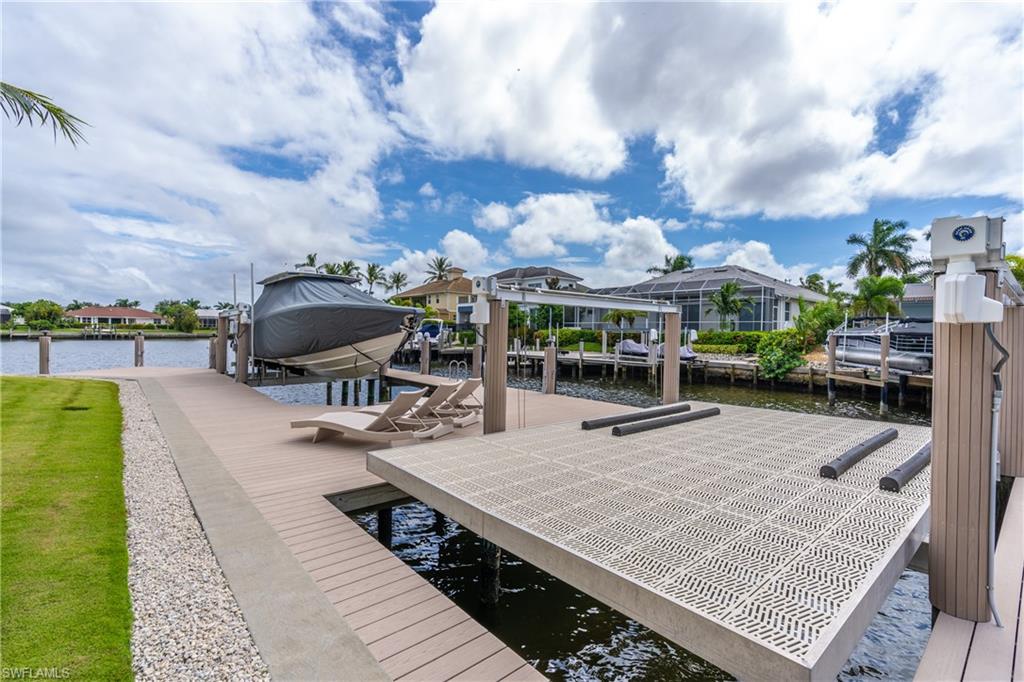 MARCO ISLAND - Residential