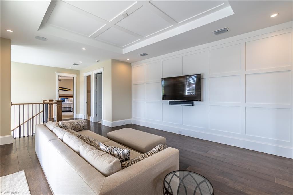 MARCO ISLAND - Residential