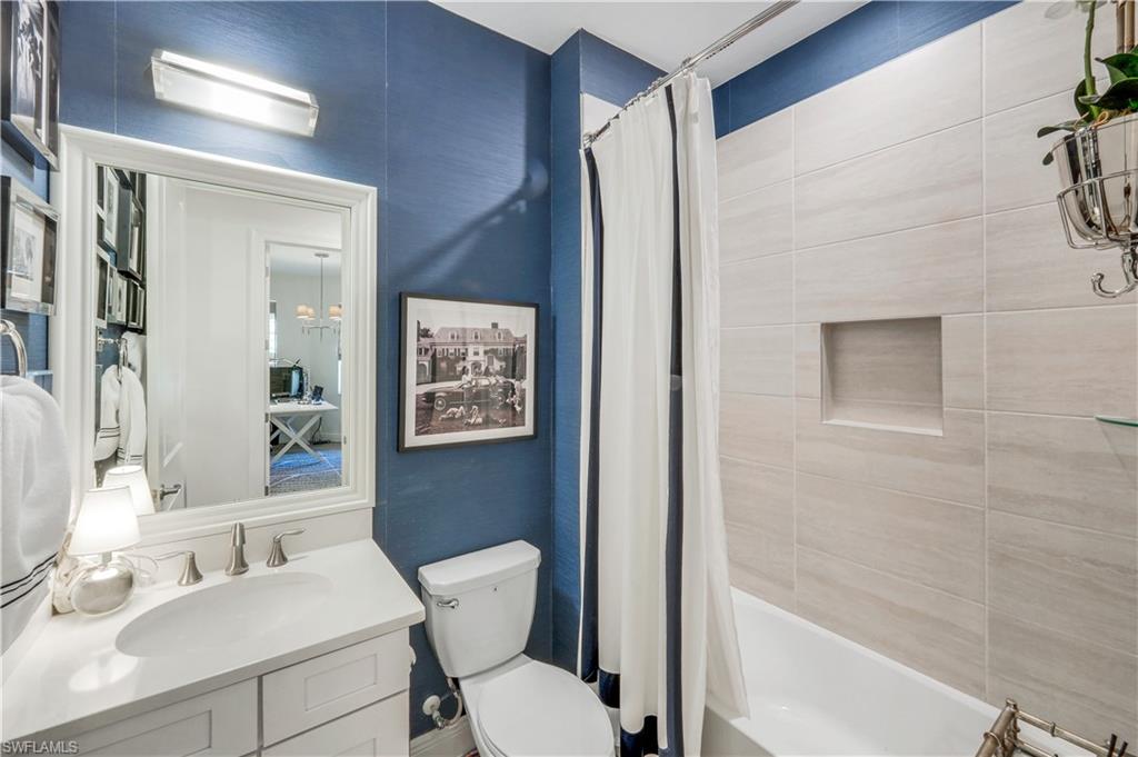 REGATTA LANDING - Residential