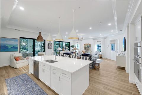 2472 Breakwater WAY 11102 NAPLES FL 34112