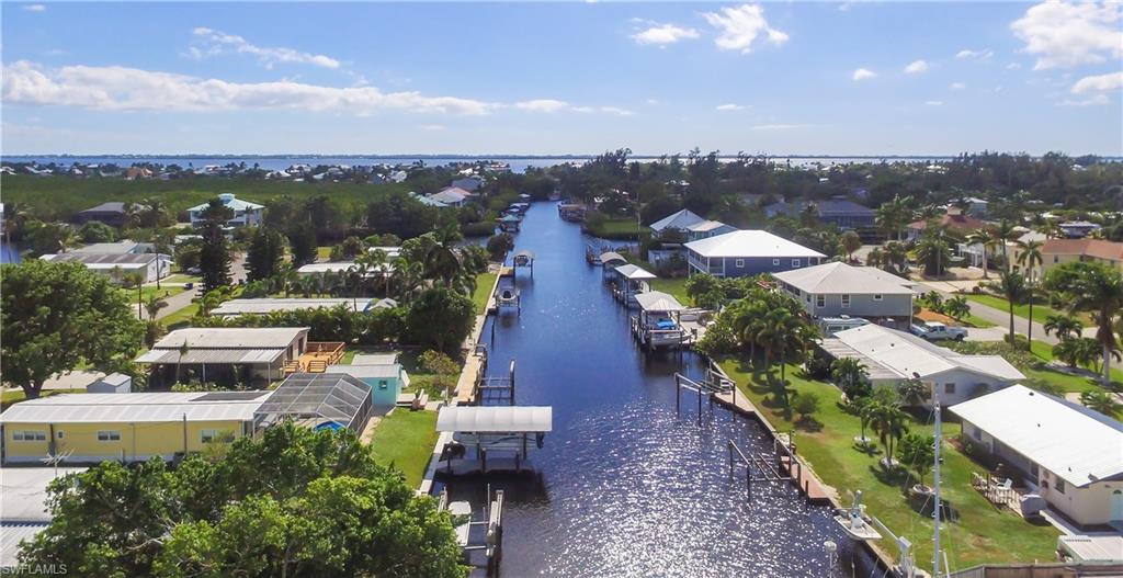 PINE ISLAND - Residential