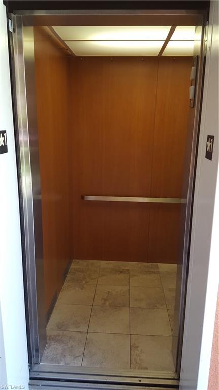 ISLES OF PORTO VISTA - Residential