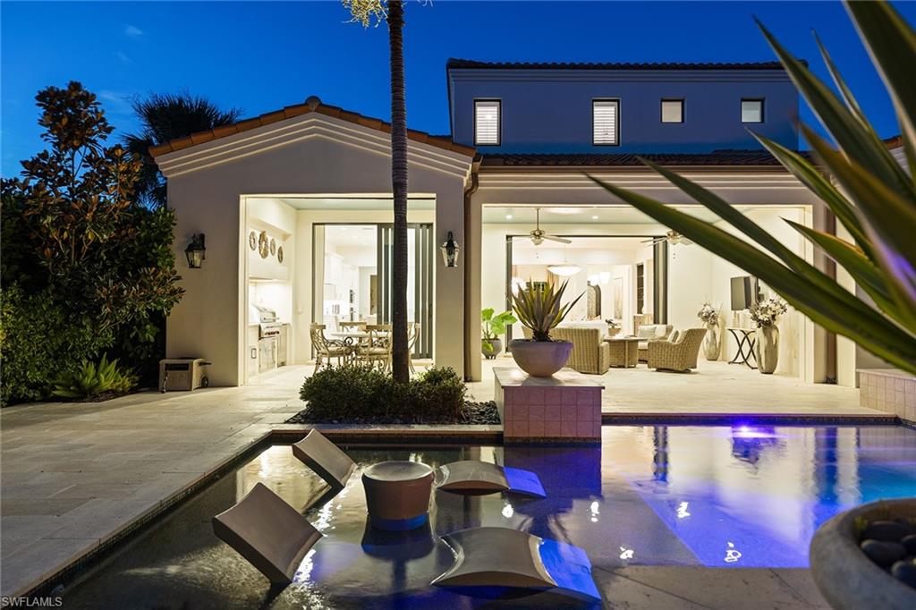 LUCARNO - Residential