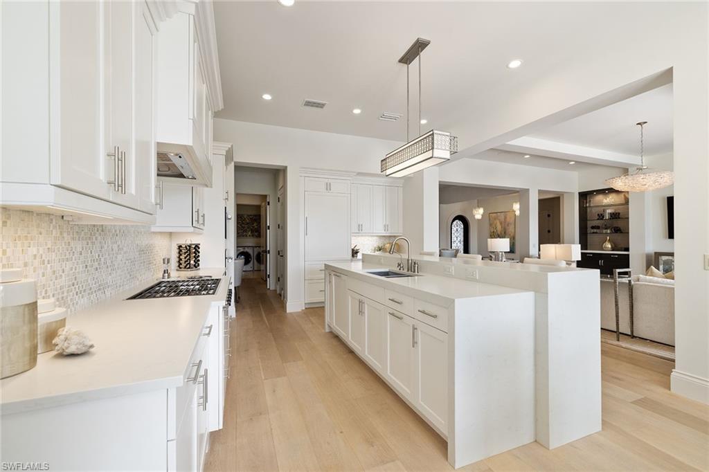 LUCARNO - Residential