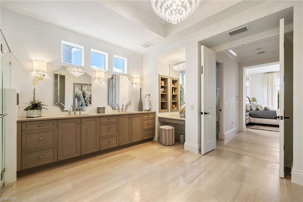 LUCARNO - Residential