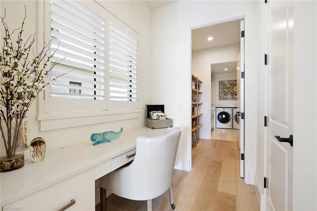 LUCARNO - Residential