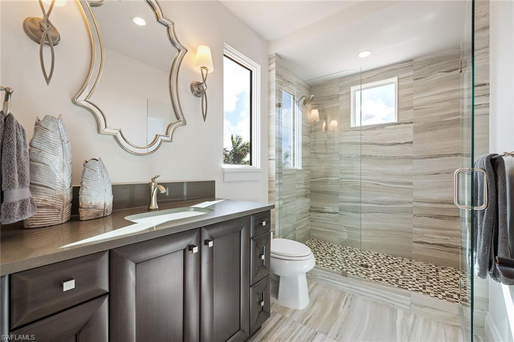 LUCARNO - Residential