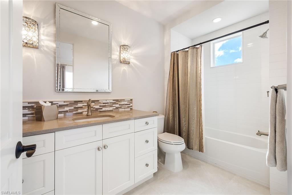 LUCARNO - Residential