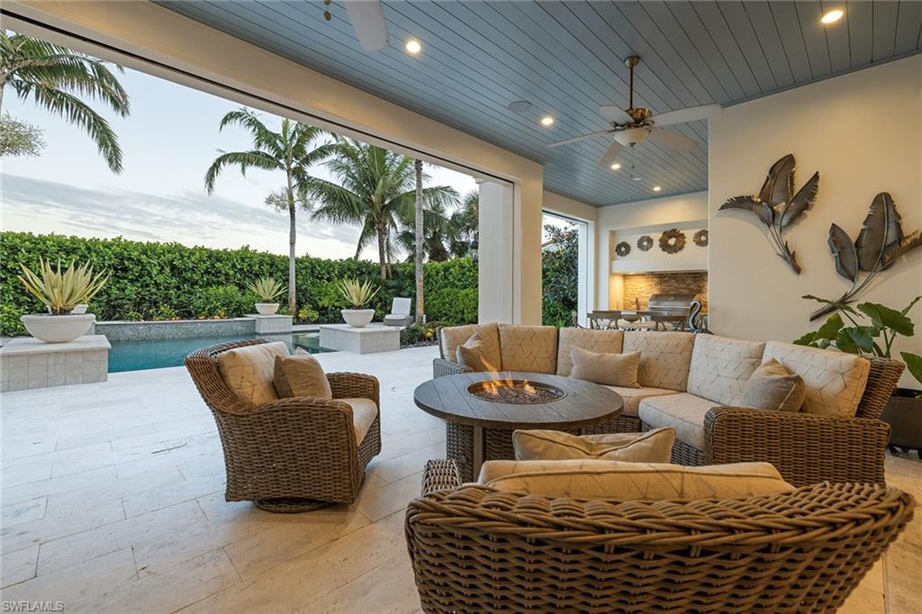 LUCARNO - Residential