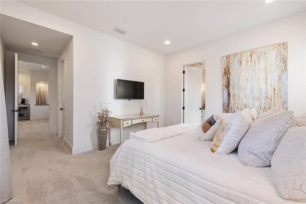 LUCARNO - Residential