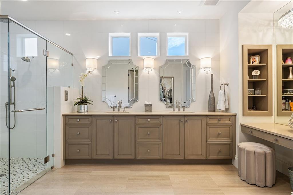 LUCARNO - Residential