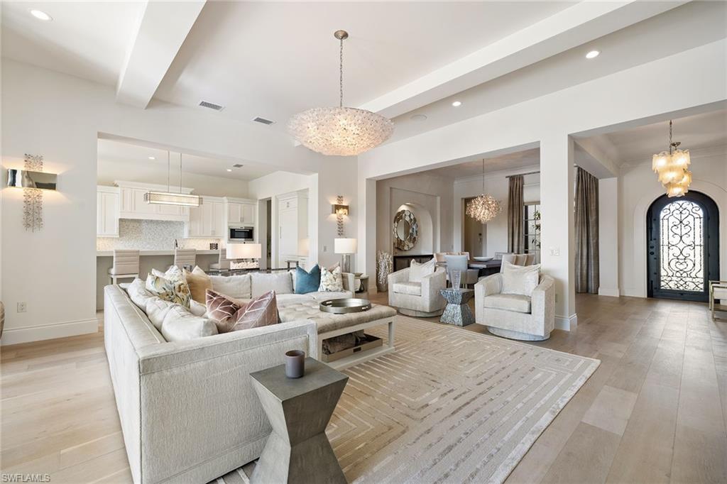 LUCARNO - Residential