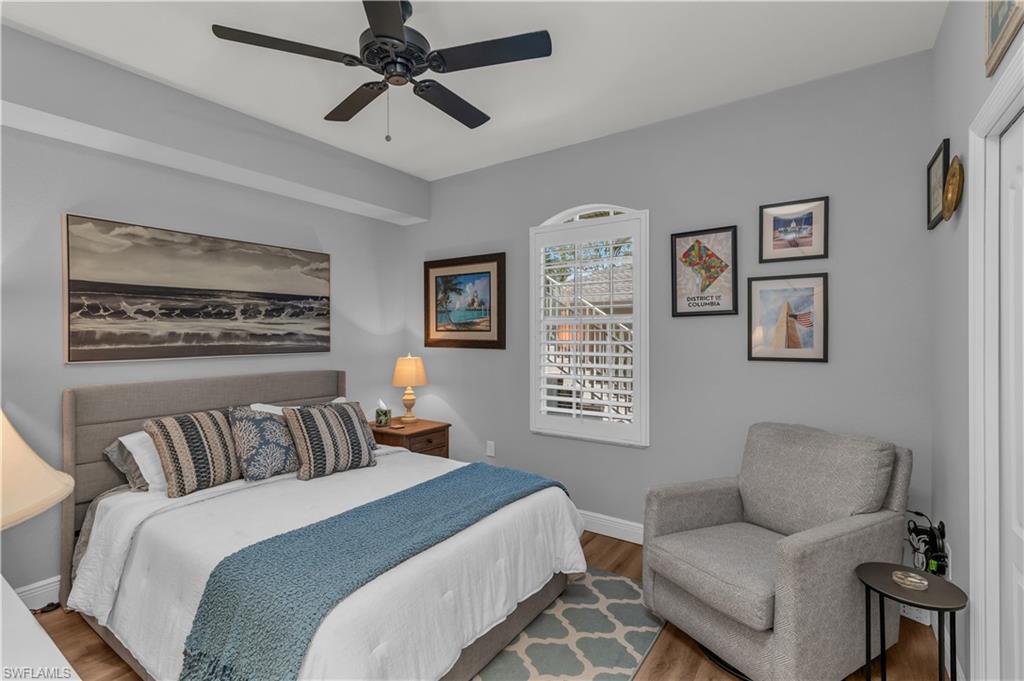 SUNSET CAY LAKES - Residential