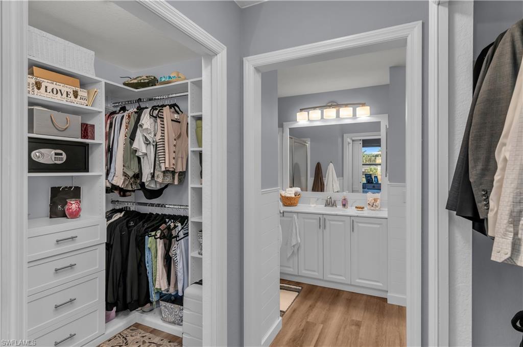 SUNSET CAY LAKES - Residential