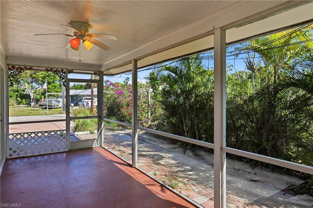 IMPERIAL SHORES - Residential Lease