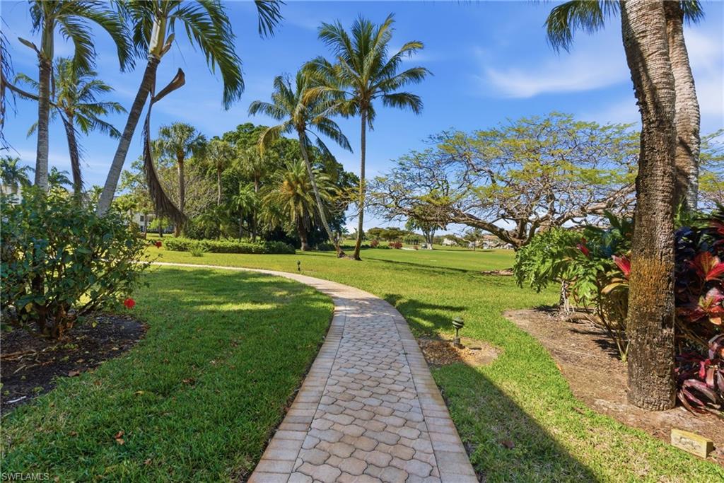 VISTA PALMS - Residential