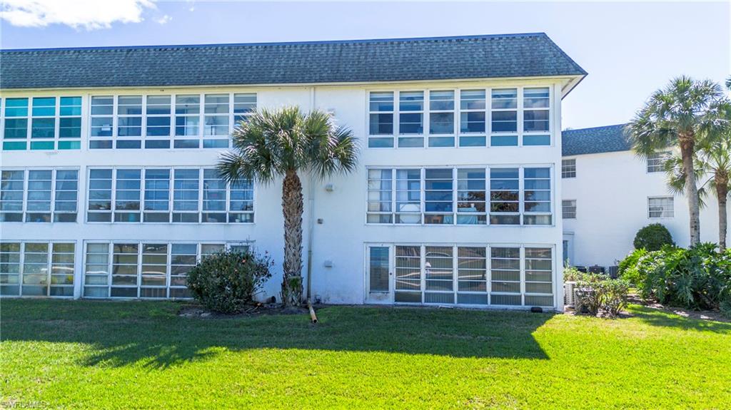 VISTA PALMS - Residential