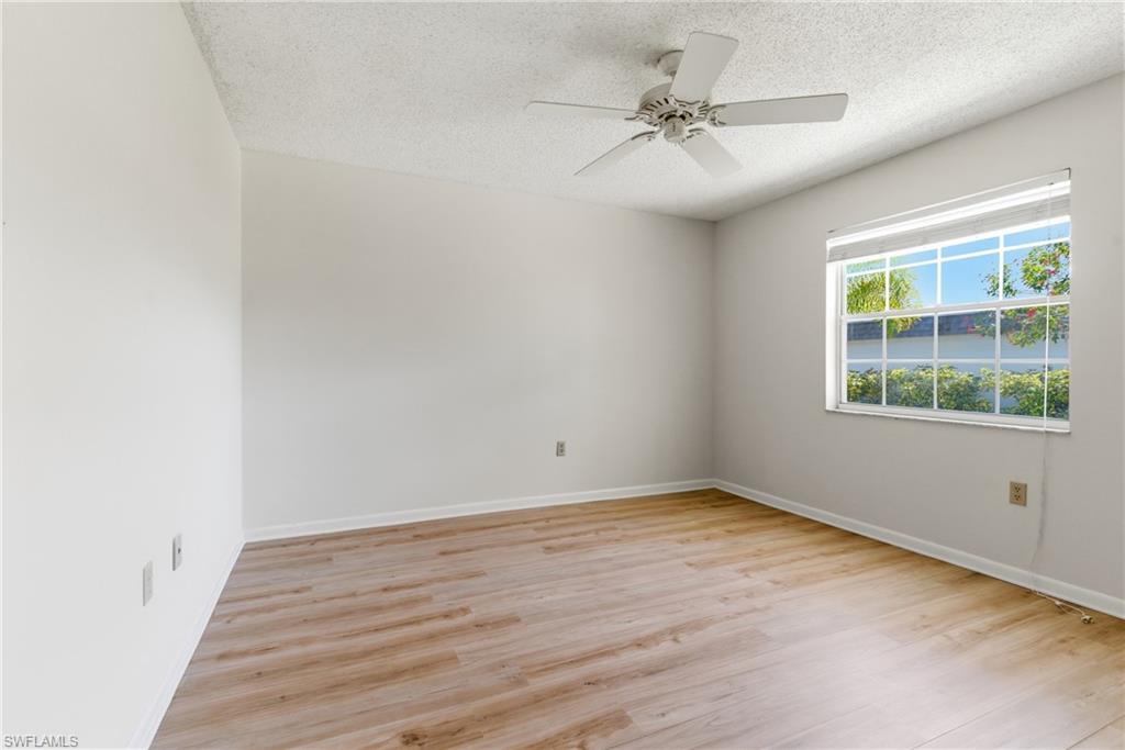 VISTA PALMS - Residential