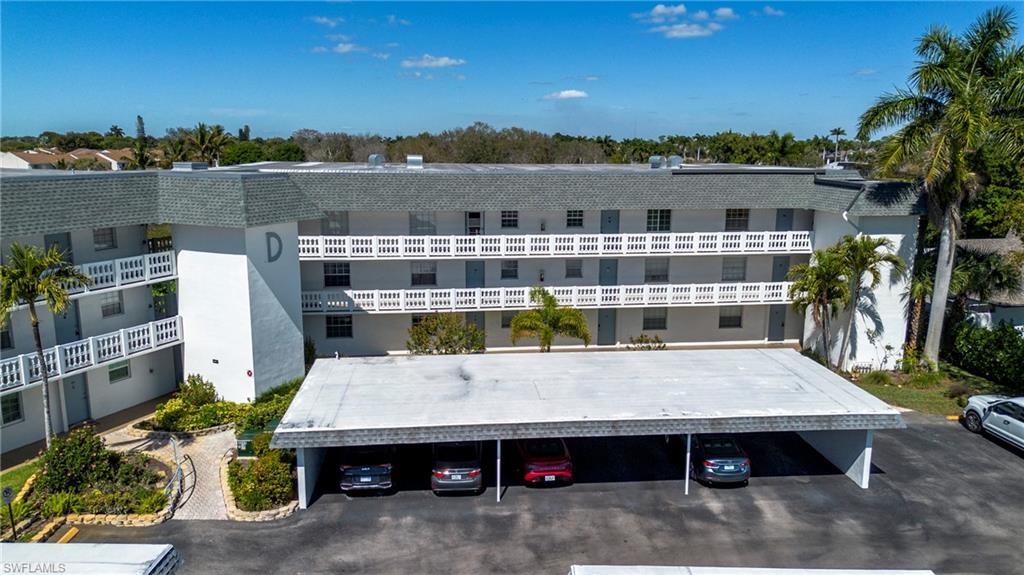 VISTA PALMS - Residential