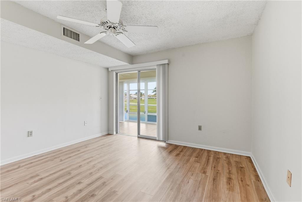 VISTA PALMS - Residential