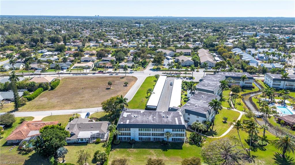 VISTA PALMS - Residential