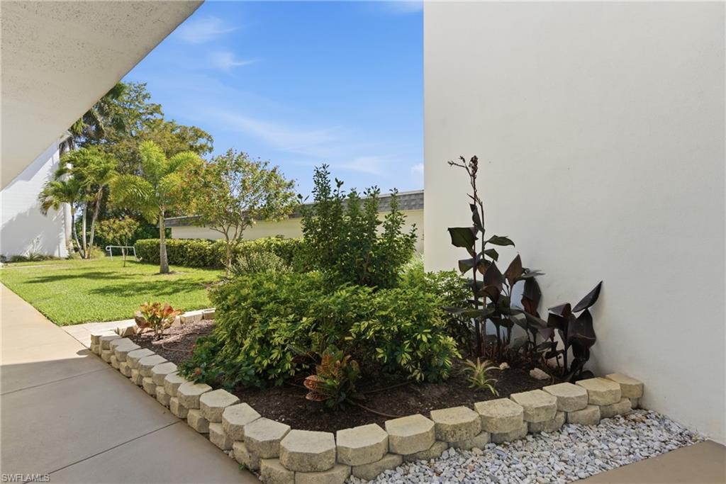 VISTA PALMS - Residential