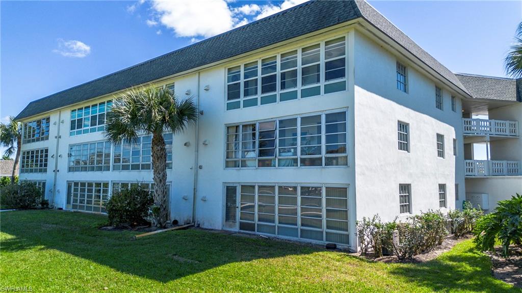 VISTA PALMS - Residential