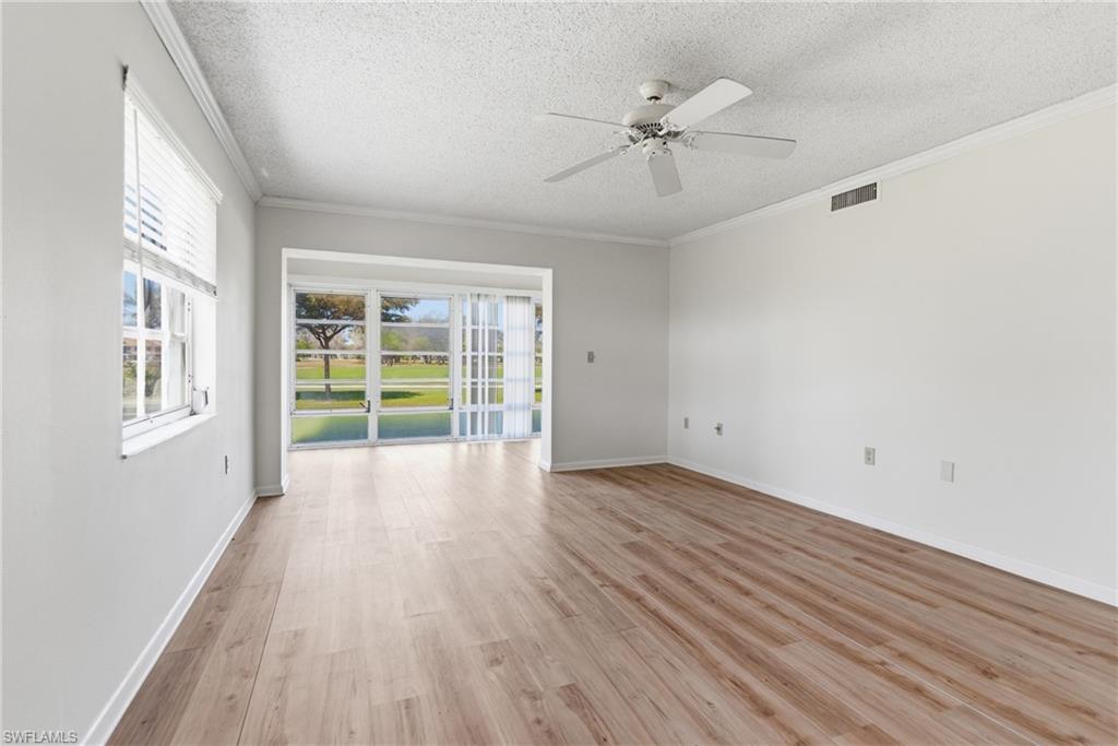 VISTA PALMS - Residential