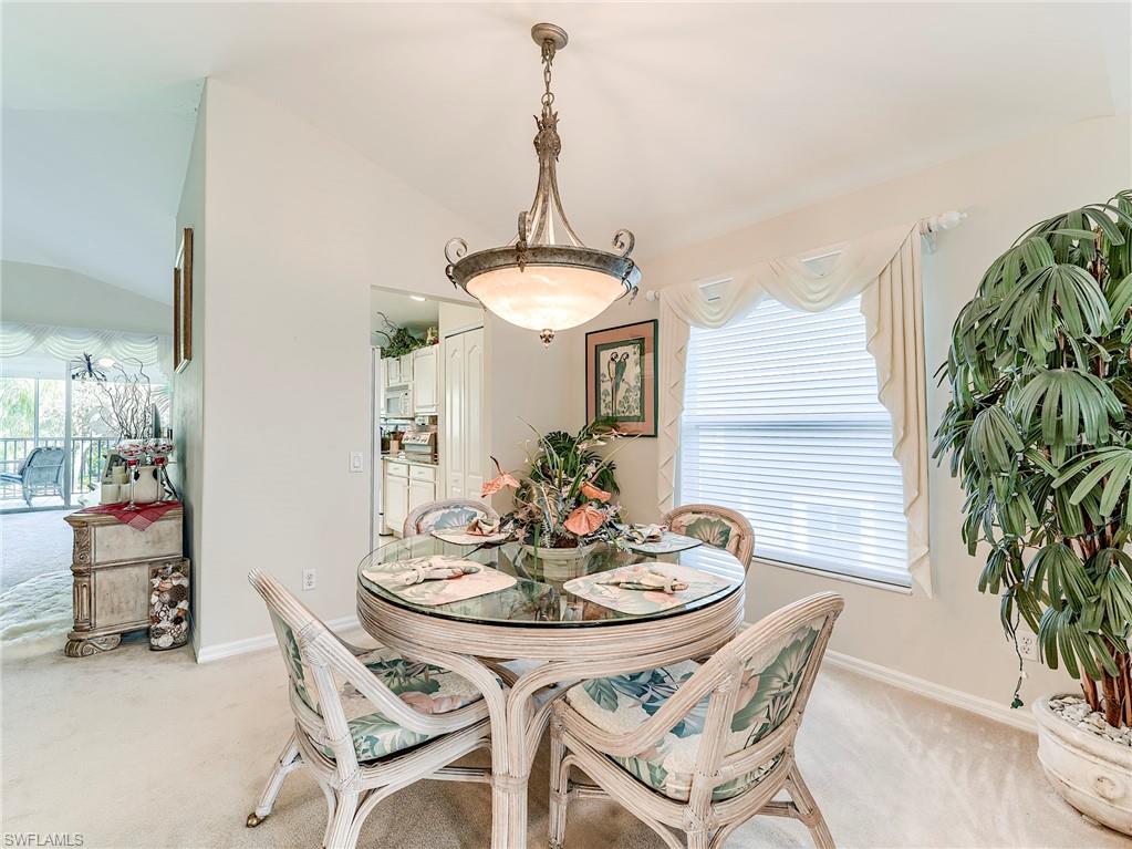 AUTUMN LAKE - Residential