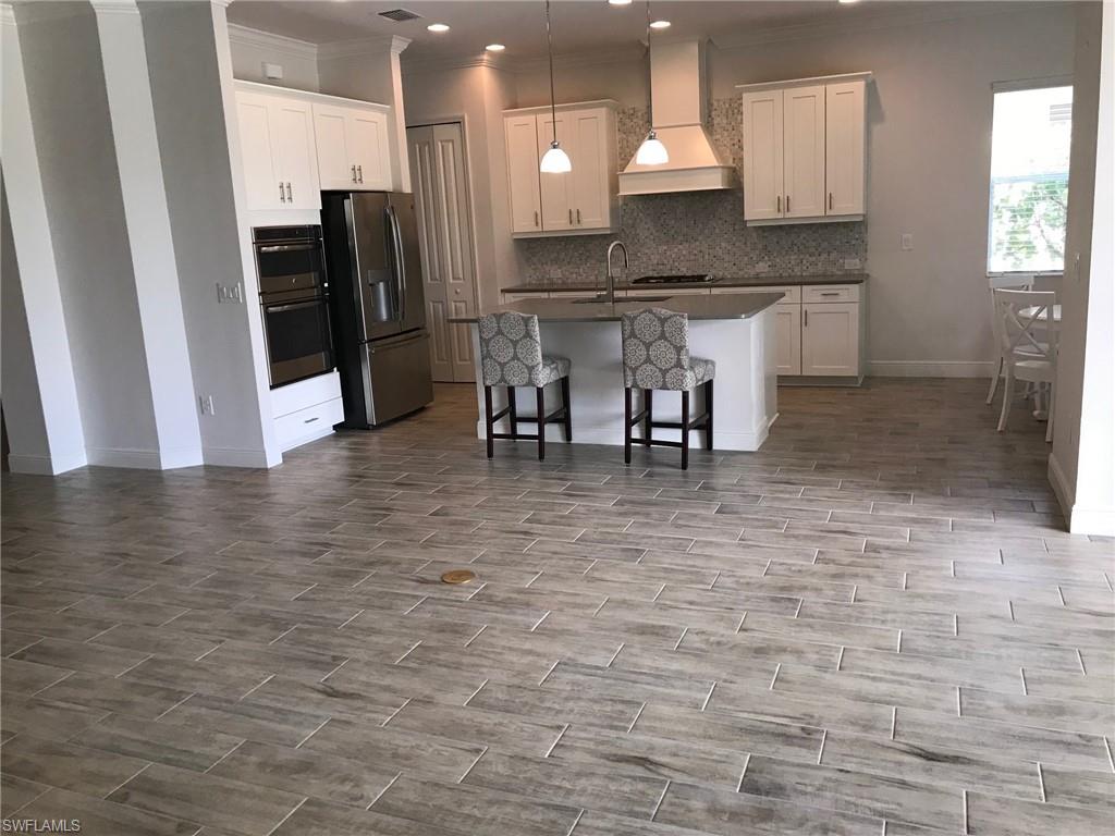 DANIELS PLACE - Residential