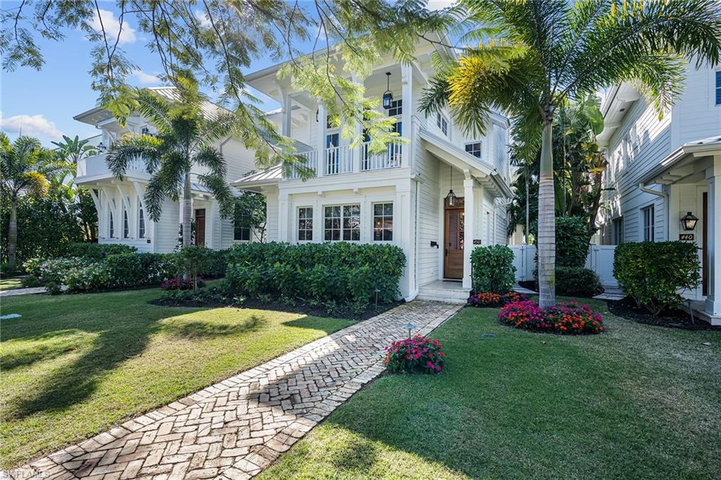 OLDE NAPLES - Residential