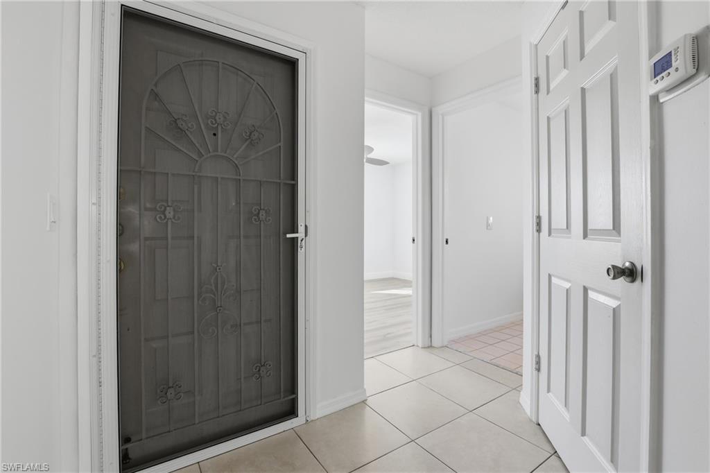 VILLAGES AT EMERALD LAKES - Residential Lease