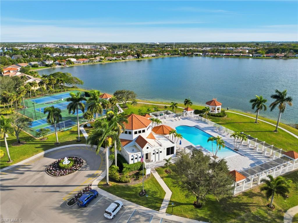 VILLAGES AT EMERALD LAKES - Residential Lease