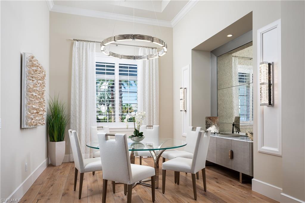 BAYWOODS - Residential