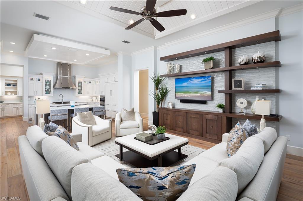 BAYWOODS - Residential