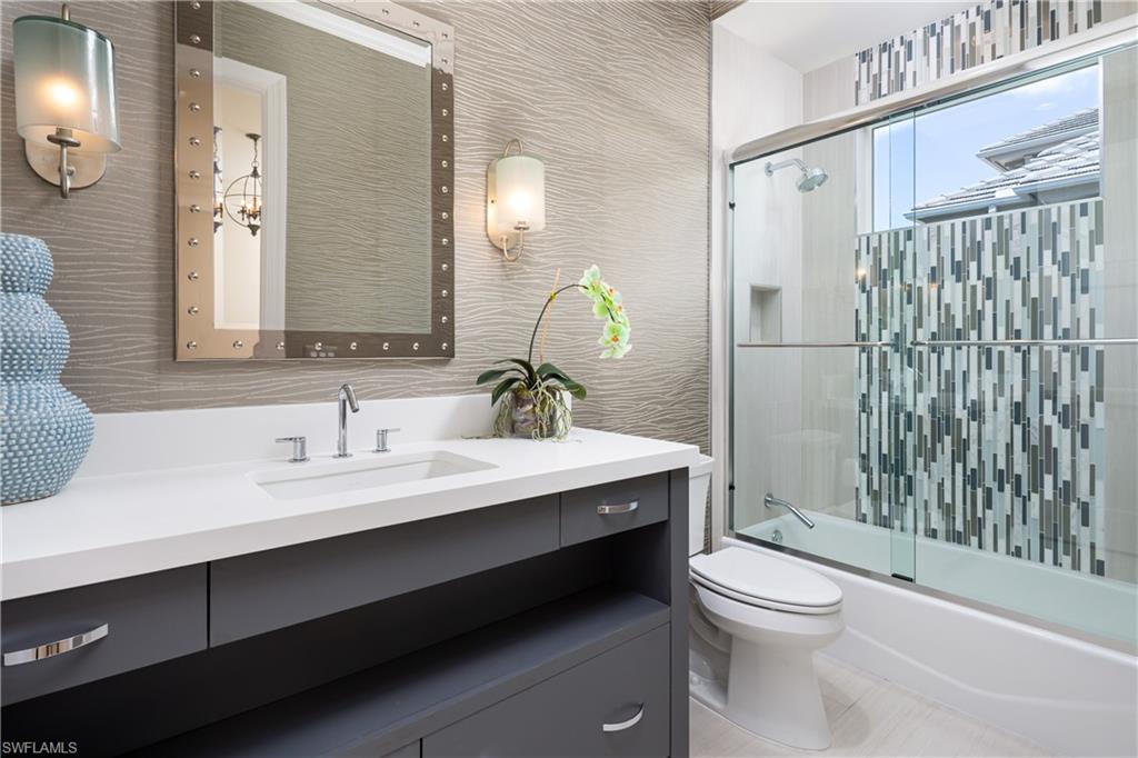 BAYWOODS - Residential