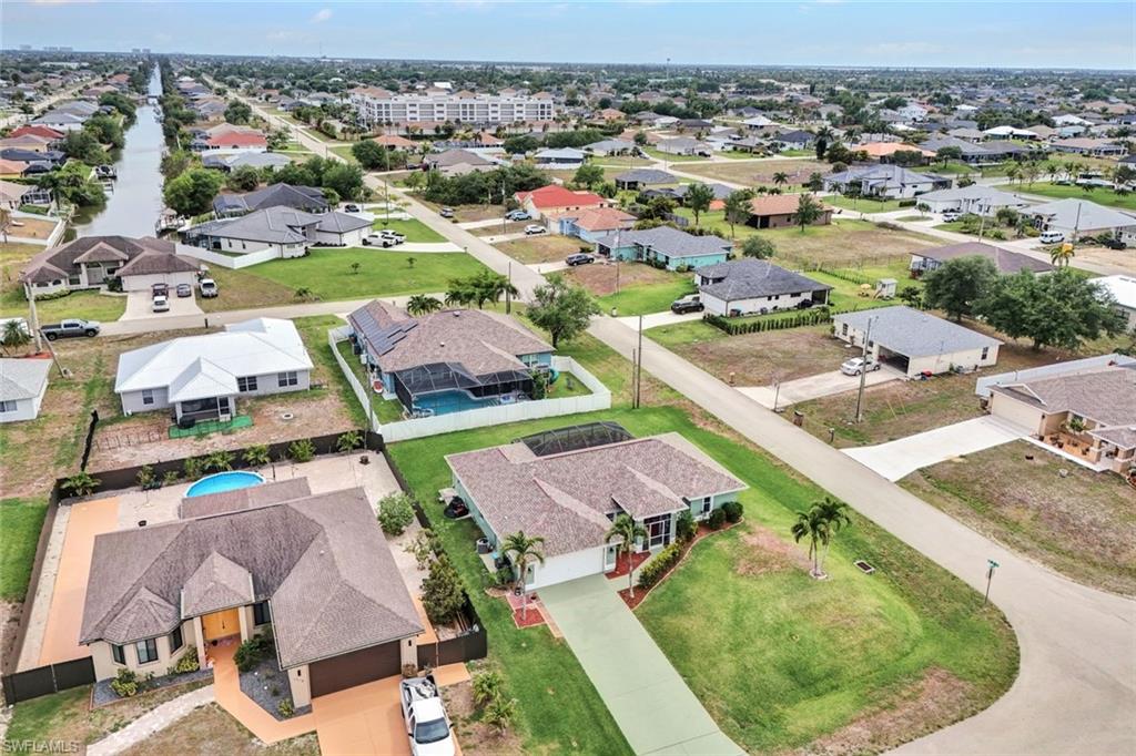 CAPE CORAL - Residential