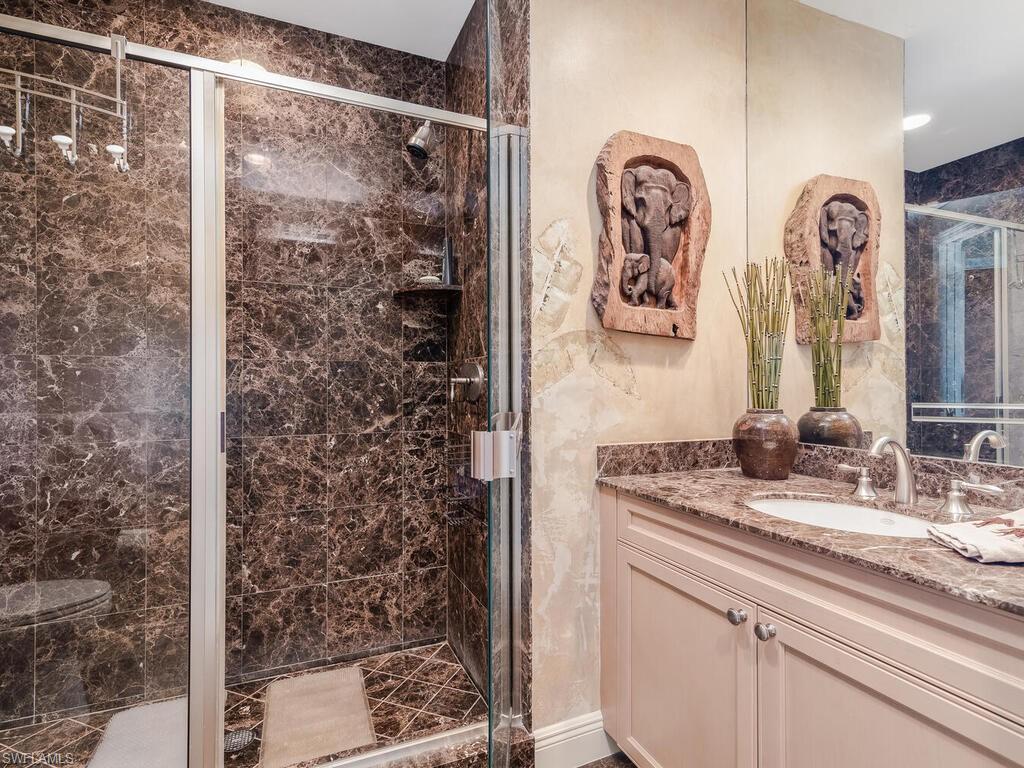 BELIZE - Residential