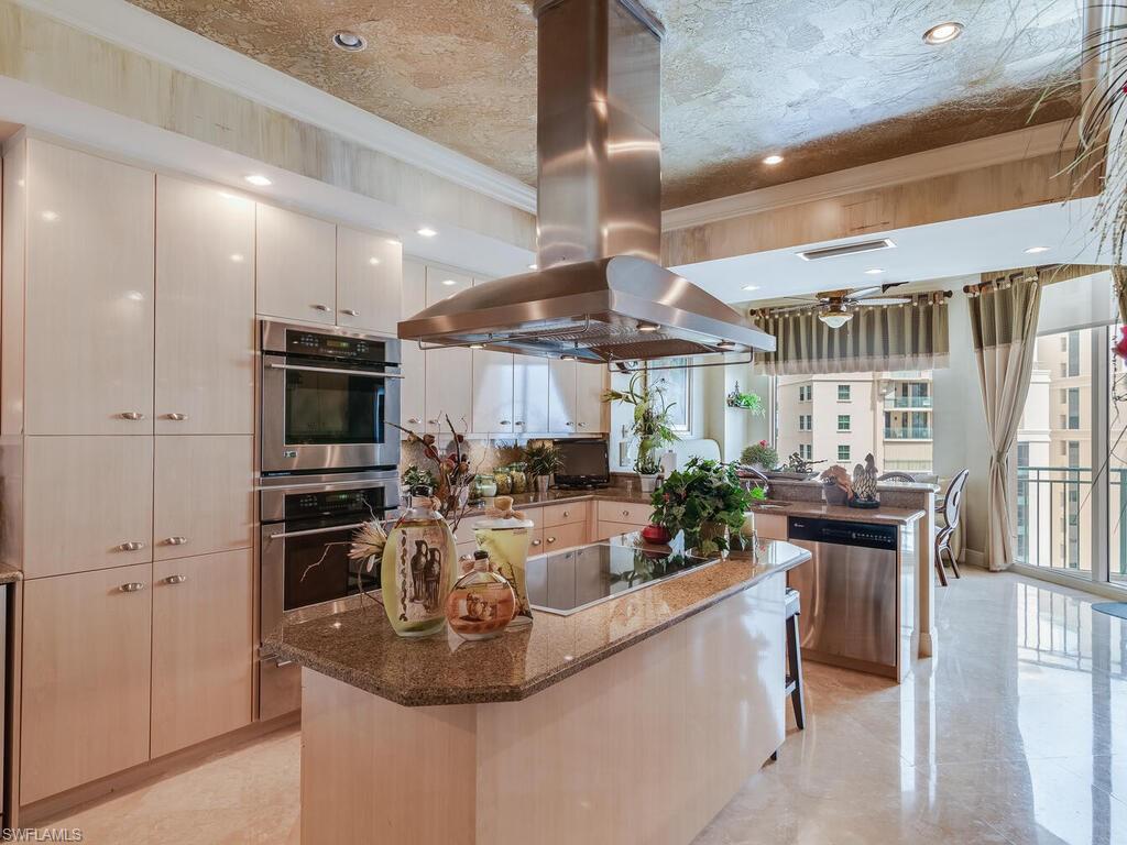 BELIZE - Residential