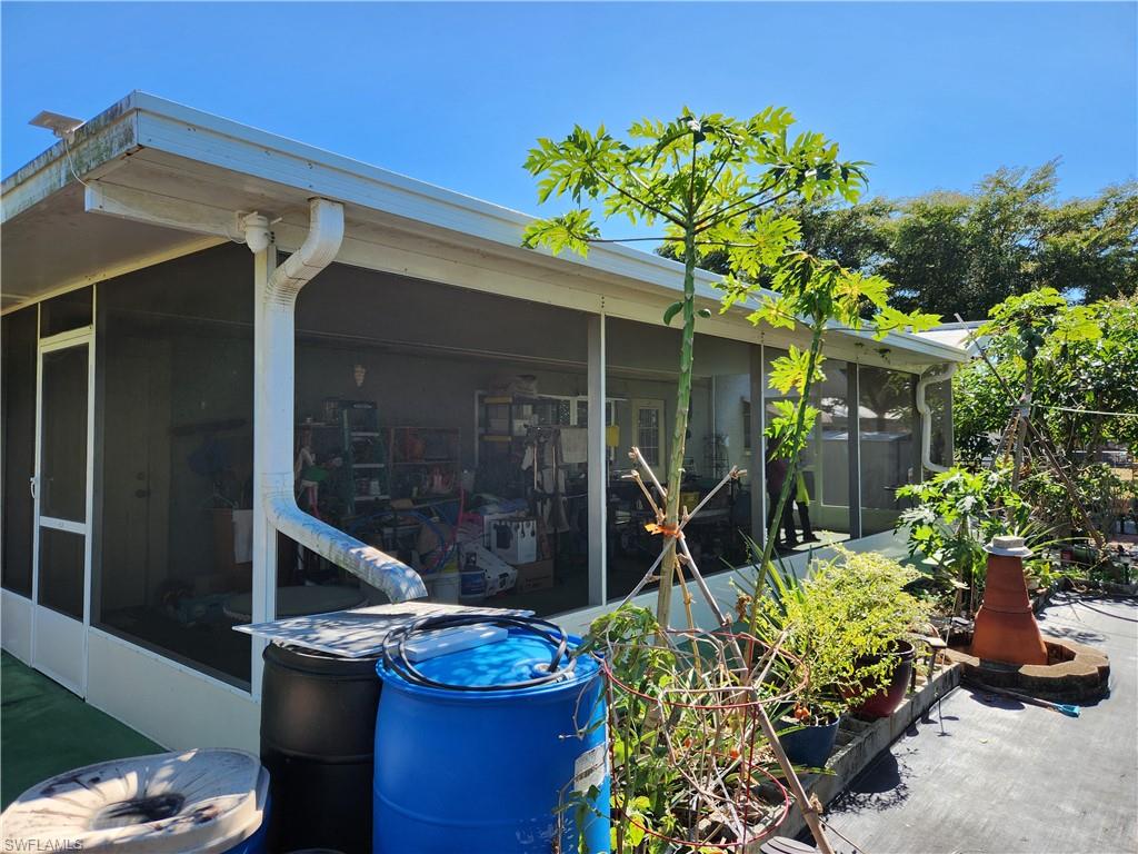 FORT MYERS SHORES - Residential