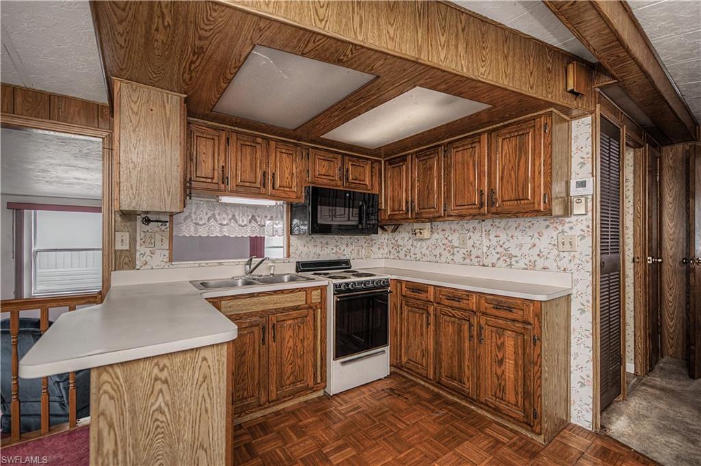 FOUNTAIN VIEW RV RESORT - Residential