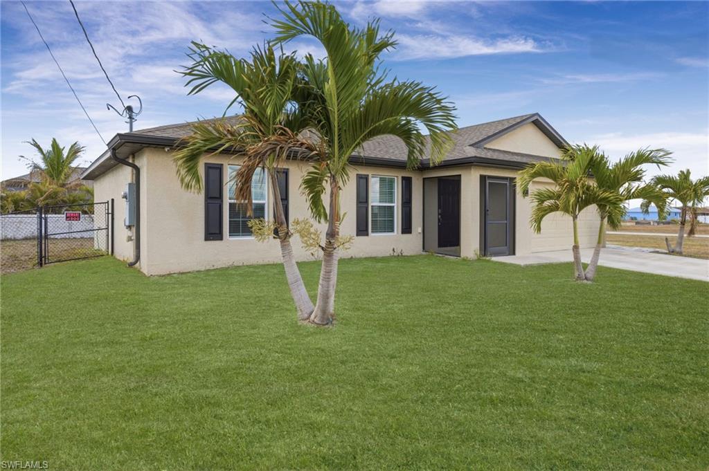 CAPE CORAL - Residential