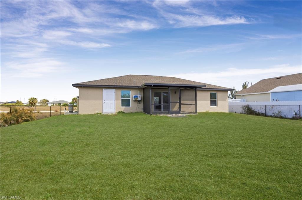 CAPE CORAL - Residential