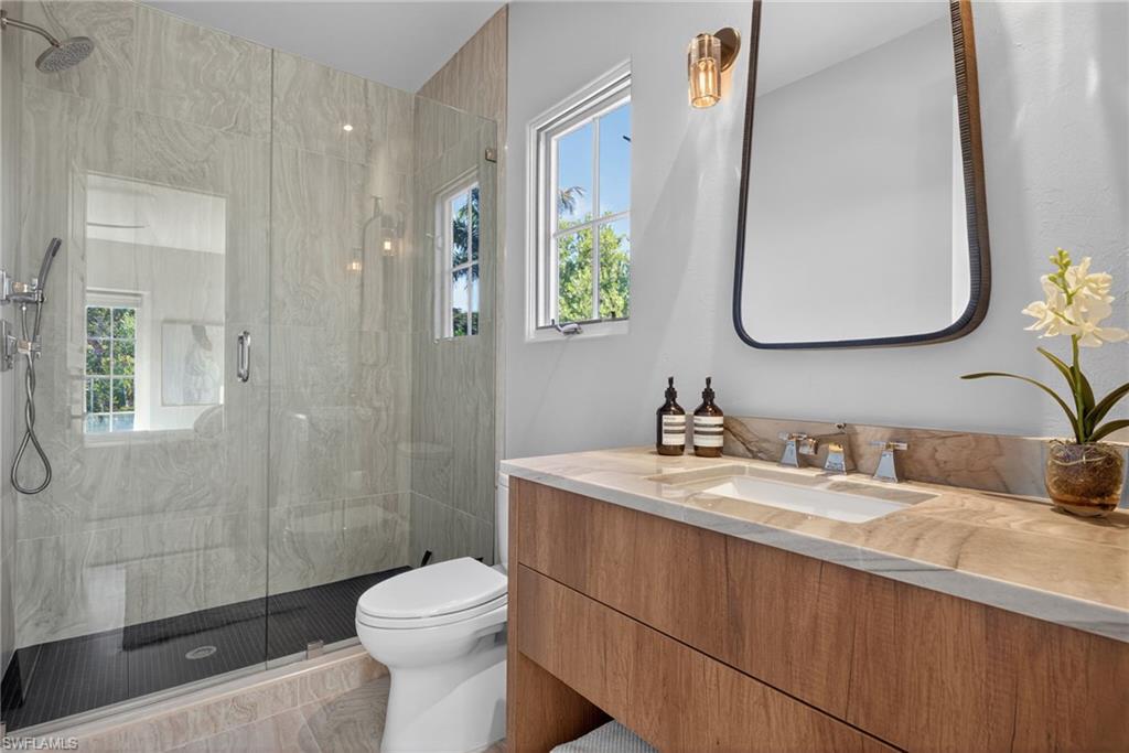 CELEBRITA - Residential