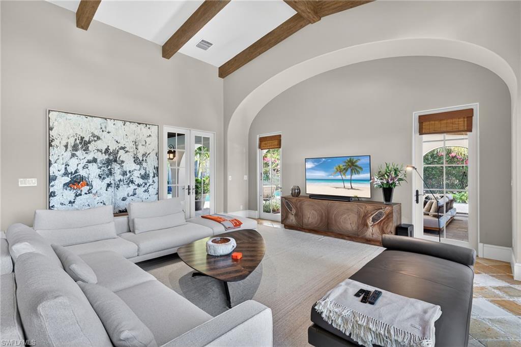 CELEBRITA - Residential