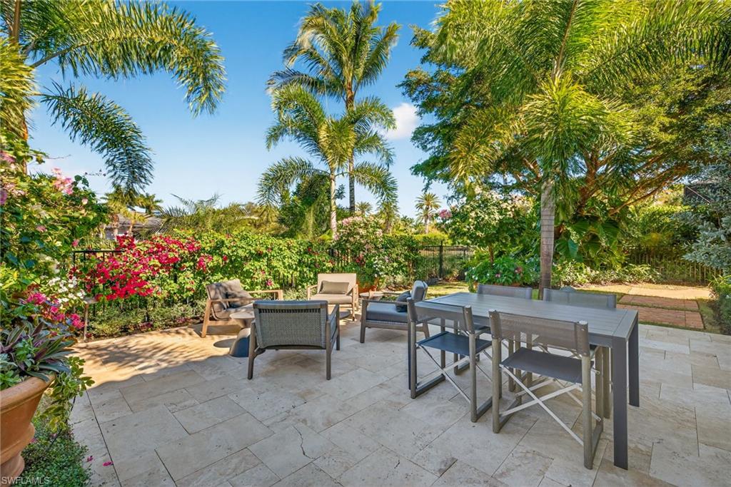 CELEBRITA - Residential